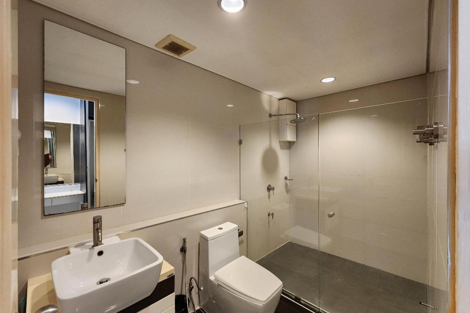 Regent Penthouse D-502 *