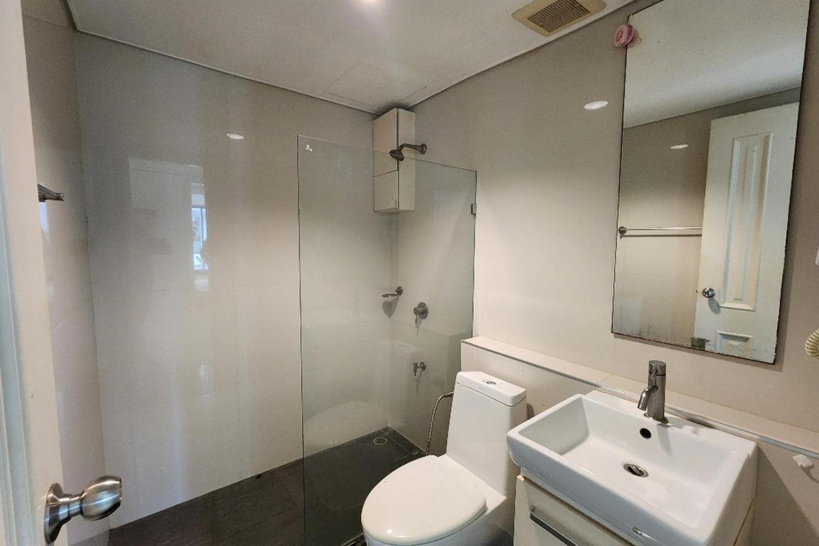 Regent Penthouse D-502 Apartment Strand Kamala