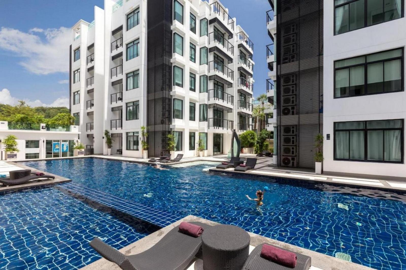 Regent Penthouse D-502 Apartment *